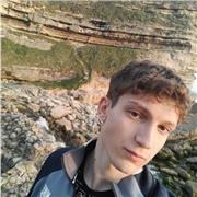 Estudiante de 3° de educación primaria por la mención de inglés. Ofrezco clases no solo de mates, también del resto de asignaturas